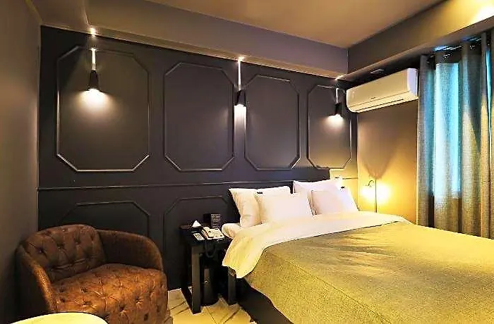 Rainbow Yongsan Hotel 3*