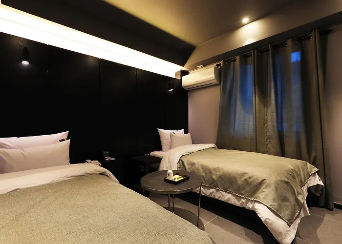 Hotel Rainbow Yongsan 3*