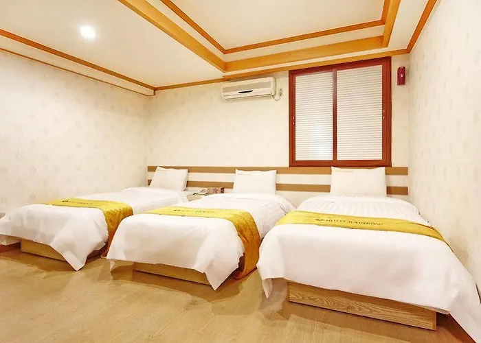 Hotel Rainbow Yongsan 3*